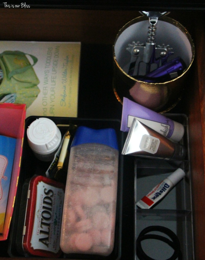 How to organize your bedside table drawer - nightstand clean-out & organization drawer organization This is our Bliss www.thisisourbliss.com
