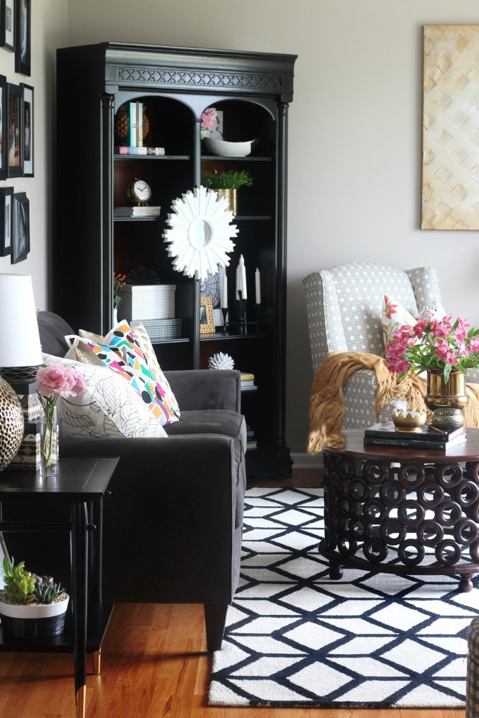 Summer Home Tour | Summer styled formal living room | Bold pattern with pops of color | Eclectic summer home tour | This is our Bliss