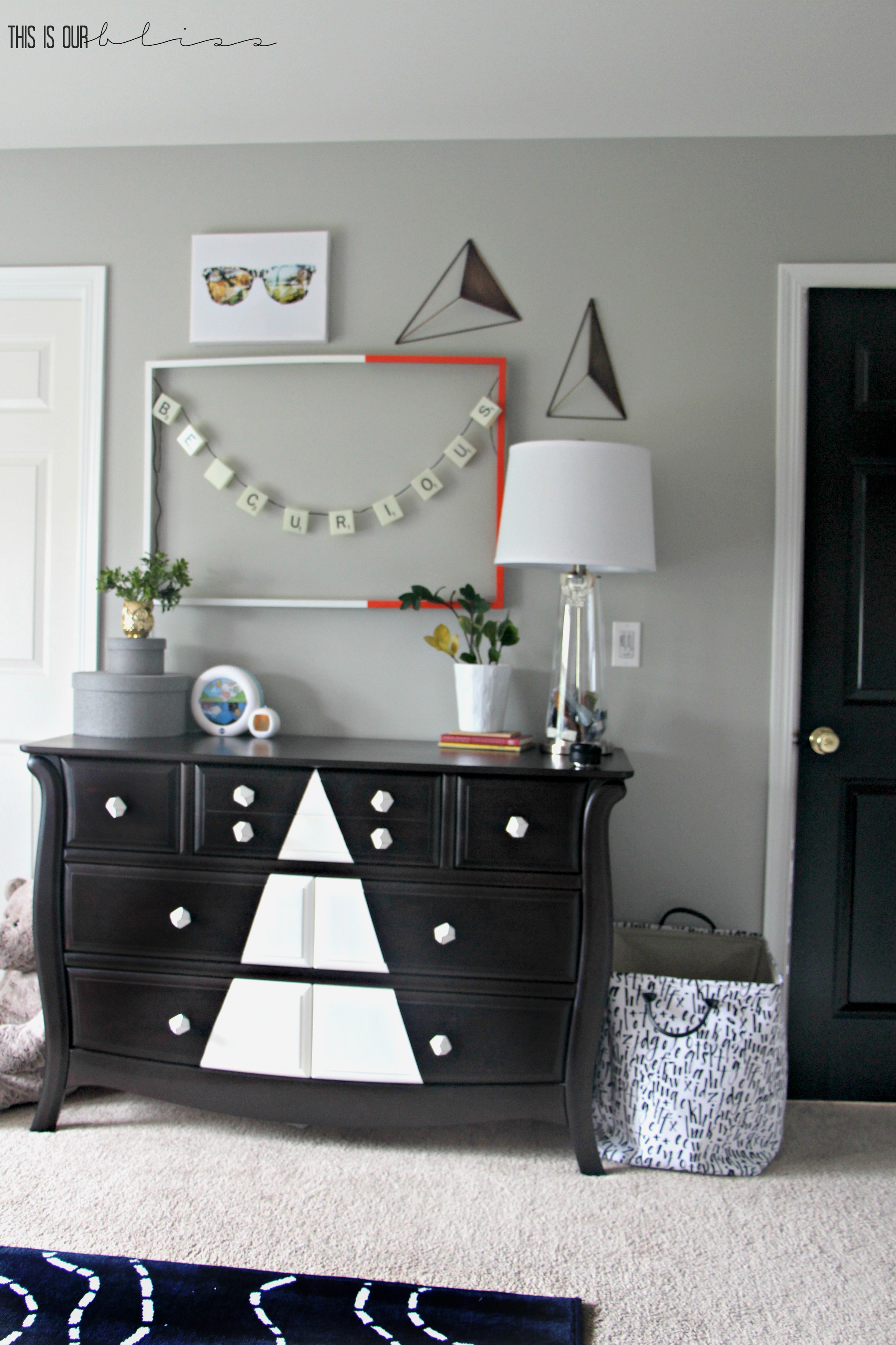 White on sale geometric dresser