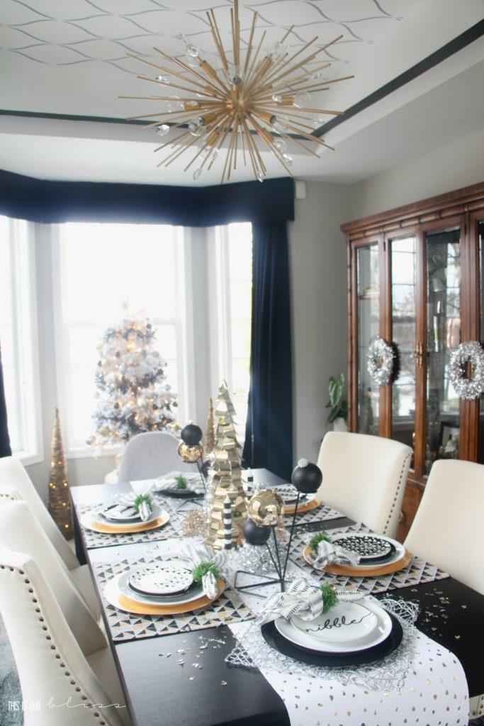 A Merry and Metallic Christmas Dining Room and Glam Tablescape | This is our Bliss Christmas Home Tour 2016