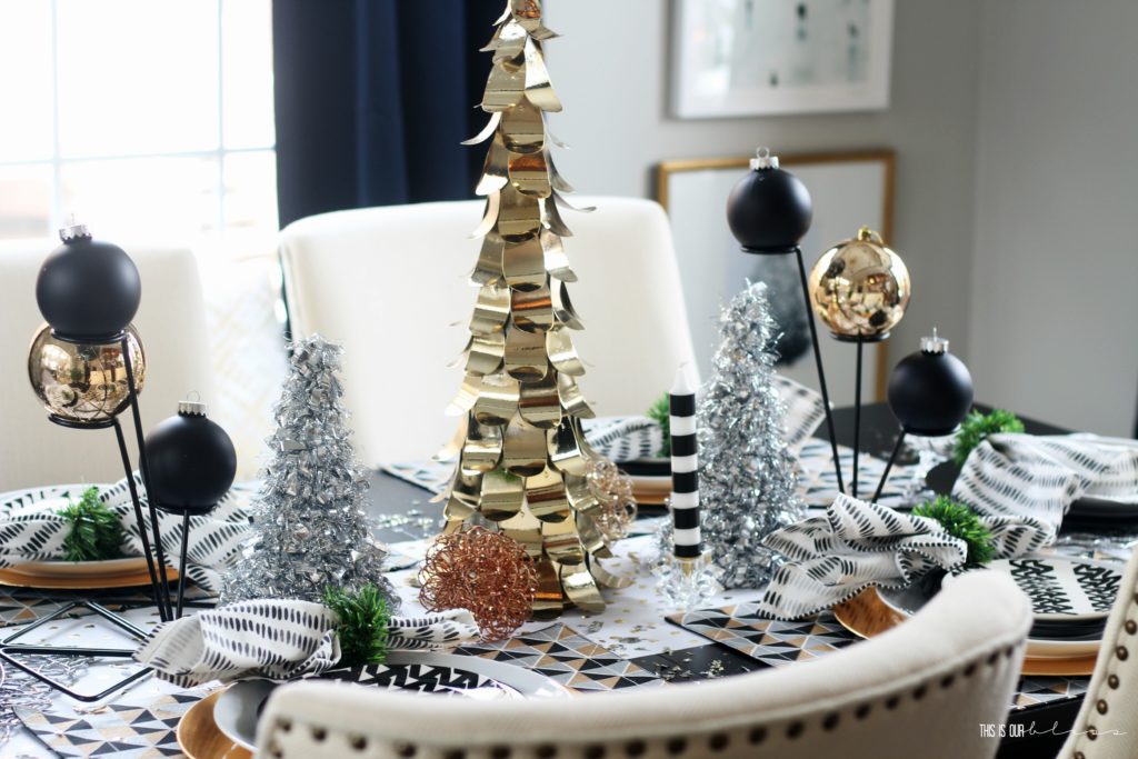 A Merry and Metallic Christmas Dining Room and Glam Tablescape | This is our Bliss Christmas Home Tour 2016