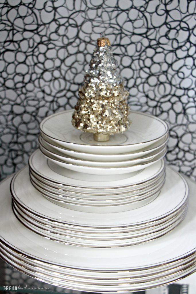 A Merry and Metallic Christmas Dining Room and Glam Tablescape | This is our Bliss Christmas Home Tour 2016