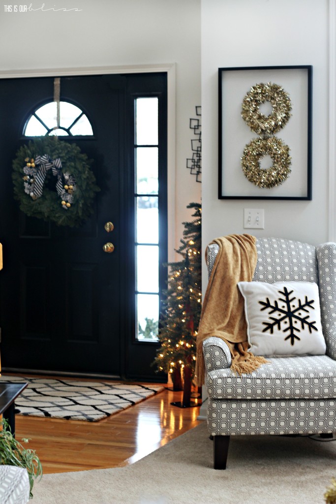 A Merry and Metallic Christmas Home | 12 Days of Holiday Homes Tour 2016: This is our Bliss Christmas Living Room | Neutral Glam Christmas Living Room with Black Front Door || www.thisisourbliss.com