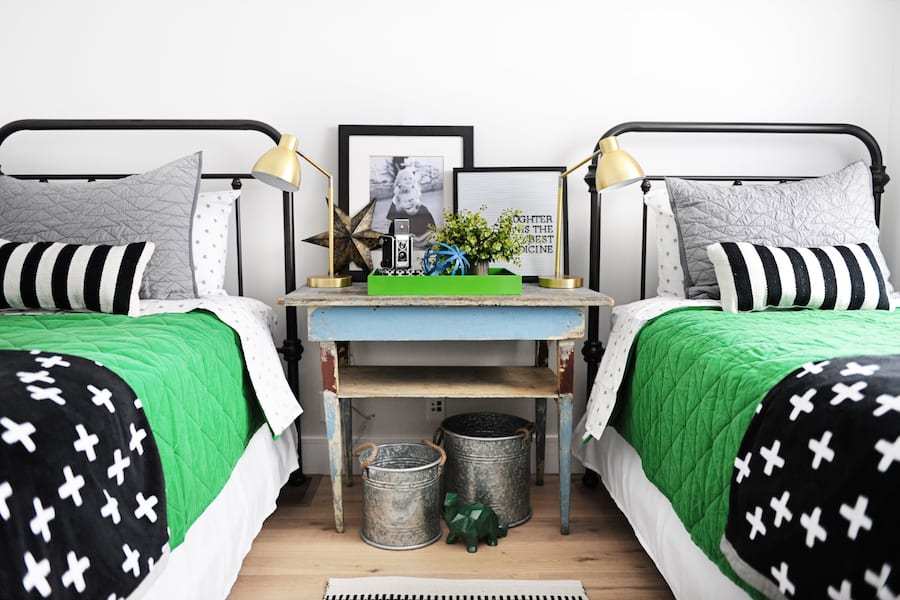 boys room with twin beds