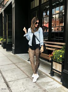 Travel outfit for NYC - leopard leggings sneakers and layers