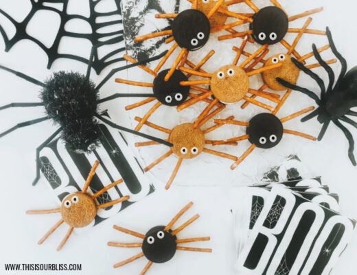 Oreo Cookie Spiders for a cute halloween treat idea - This is our Bliss