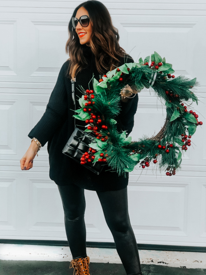 13 Ideas for a Chic Christmas Outfit for 60 Year Old Woman