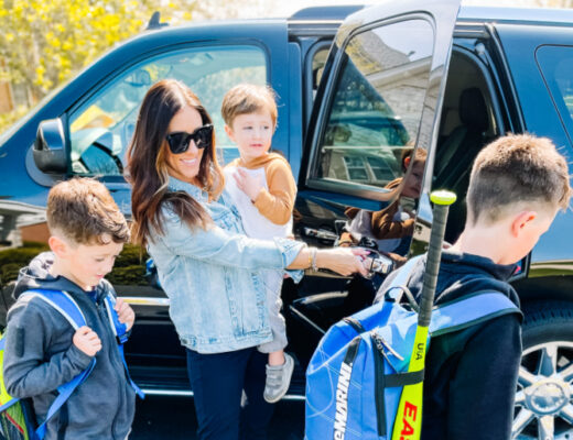 on the go weekdays and busy weekends - 4 Busy Mom hacks for curbing the snack-time chaos - loading the car with the boys -This is our Bliss copy