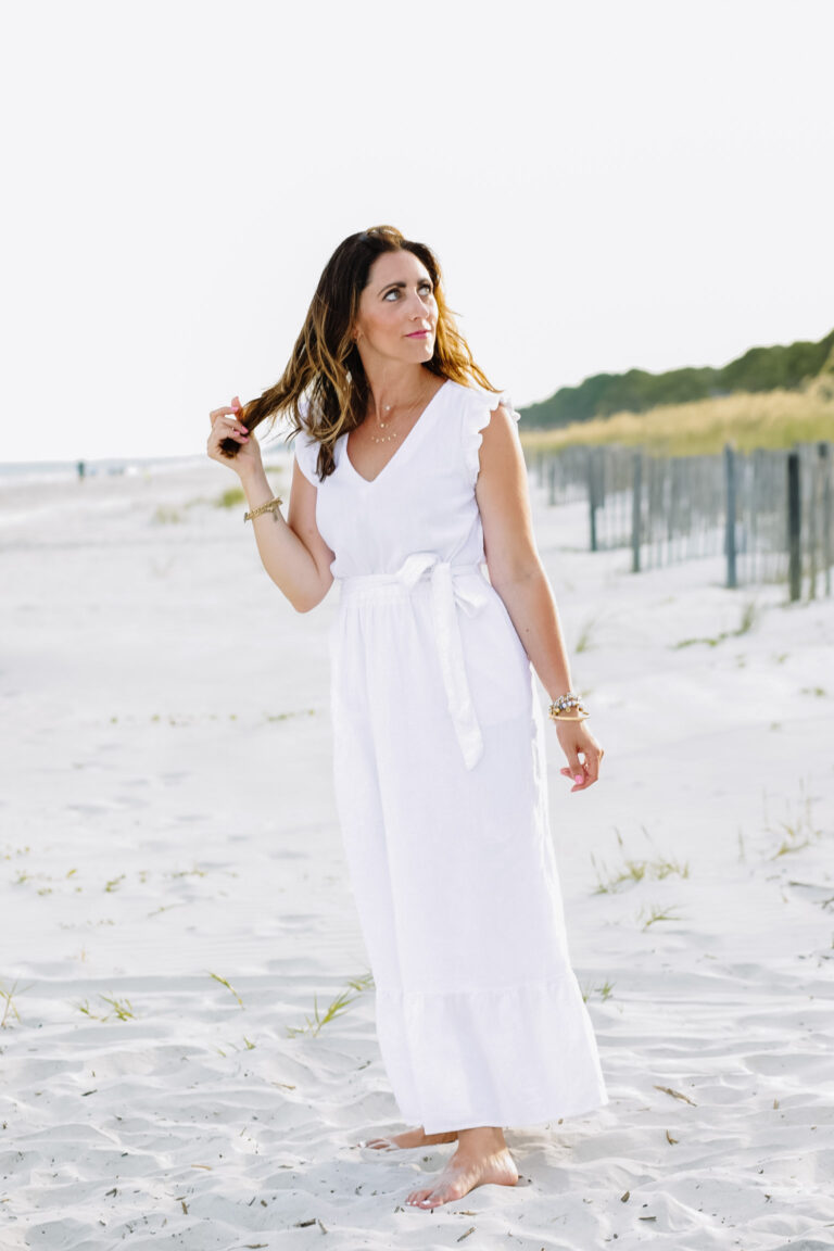 20 White Dresses for a Beach Family Photoshoot // This is our Bliss