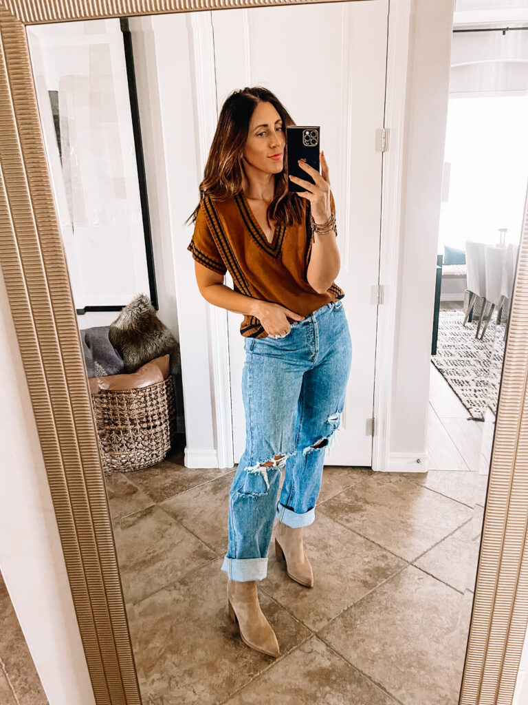 How to Style Leather Pants for a Simple Fall Outfit - Color & Chic