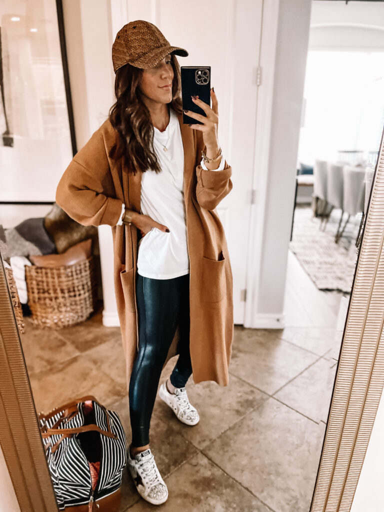 3 Casual Early Fall Outfits to Copy