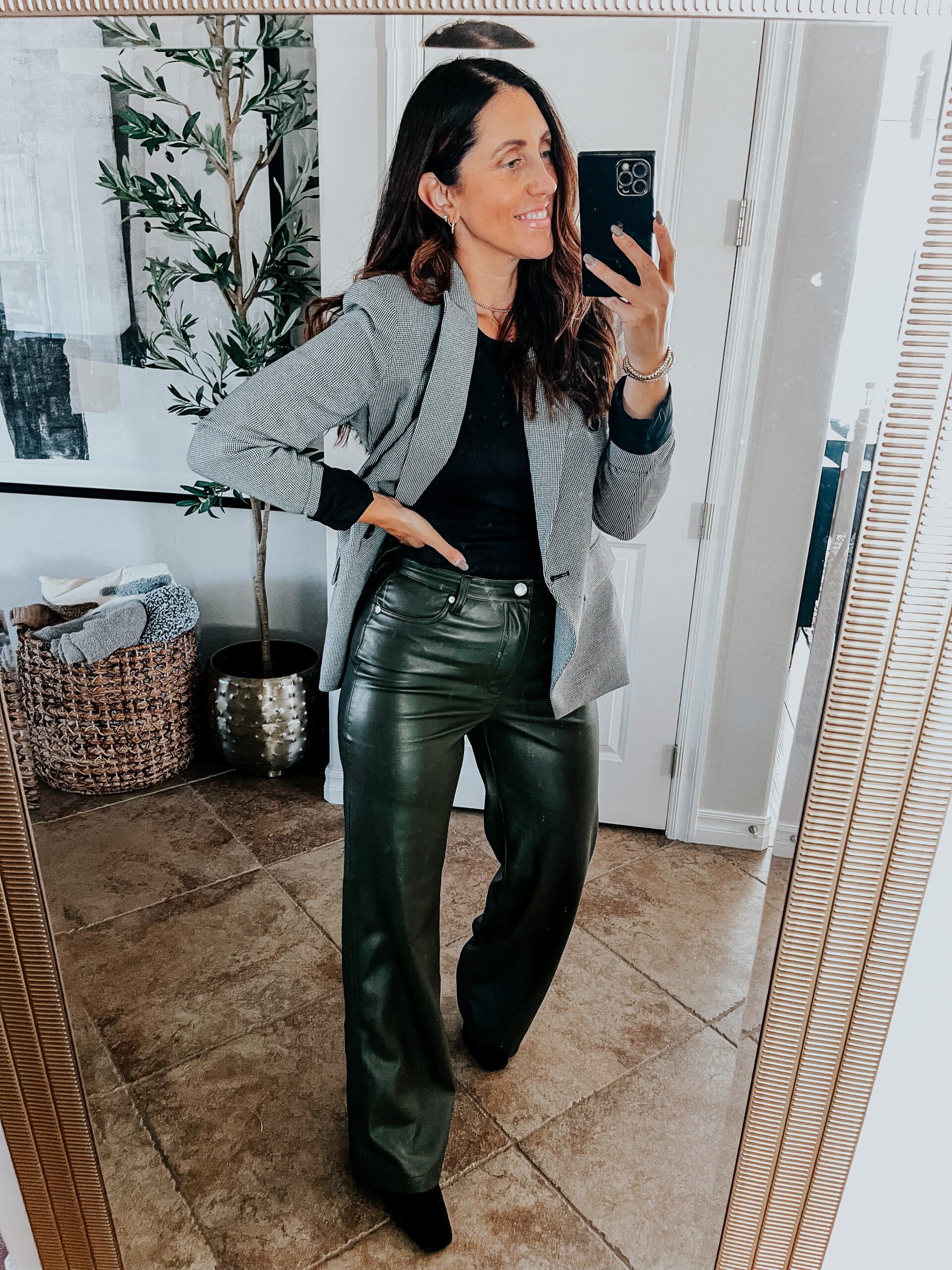 FAUX LEATHER TROUSERS - Green