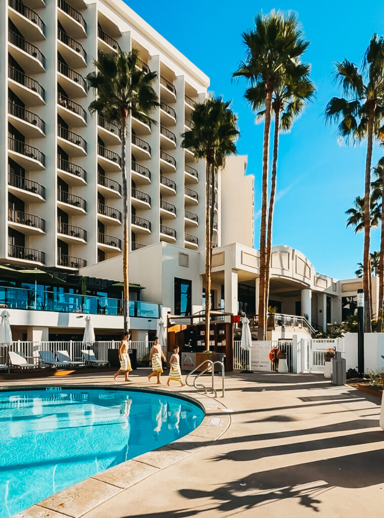 Poolside Cabana Bar - Sheraton San Diego Hotel & Marina - This is our Bliss