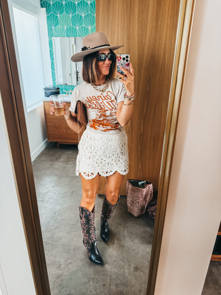 Country concert get the look - What I Wore to the Lainey Wilson Concert - This is our Bliss