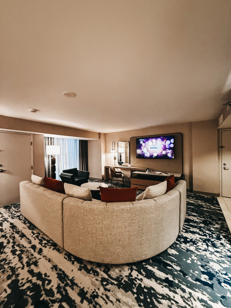 Hilton Anaheim Review: The Best Disney Good Neighbor Hotel for Our Family of Five - This is our Bliss #disneyland