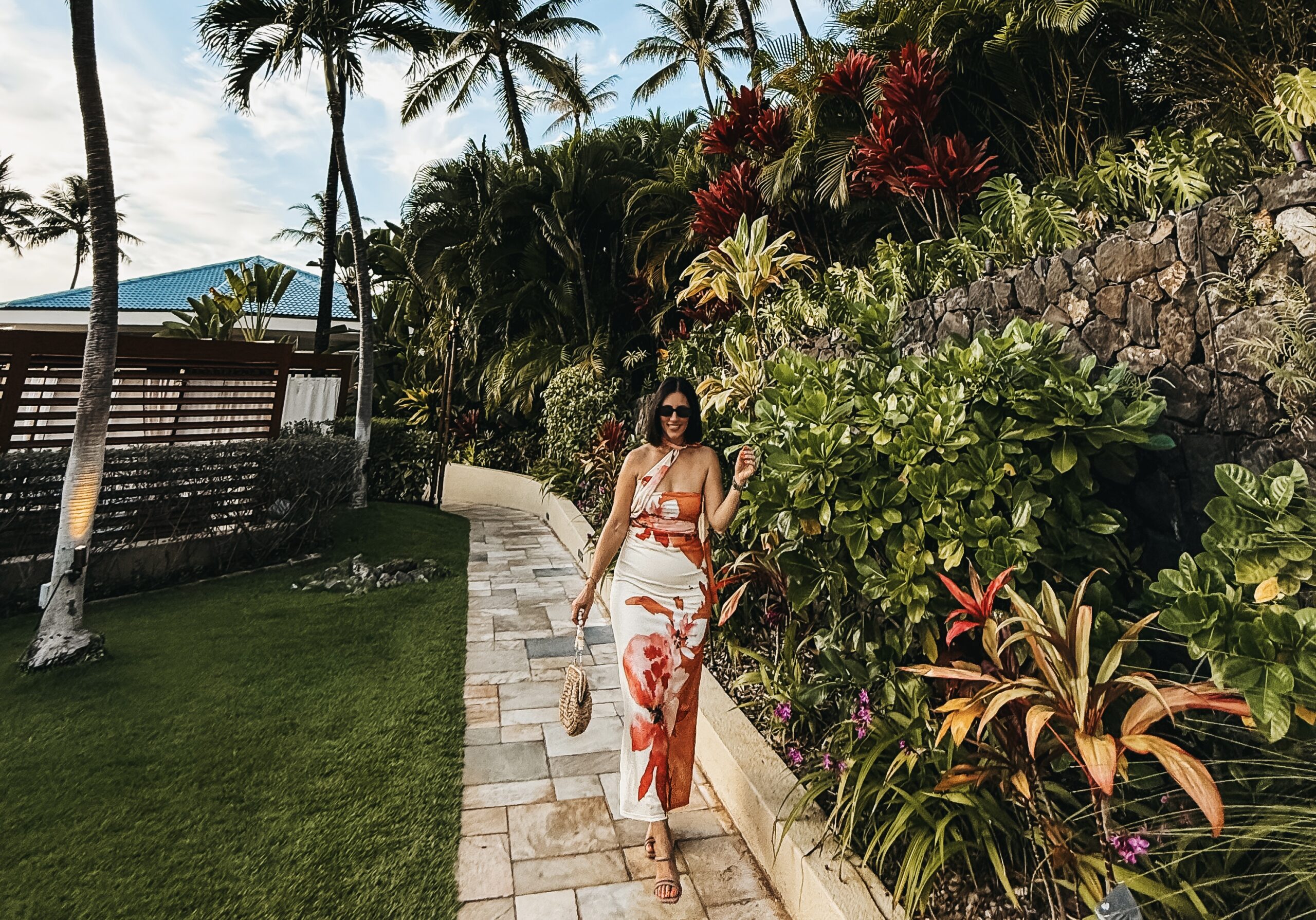 What I Wore in Maui: Effortless Beach Vacation Outfits (From  display picture 3