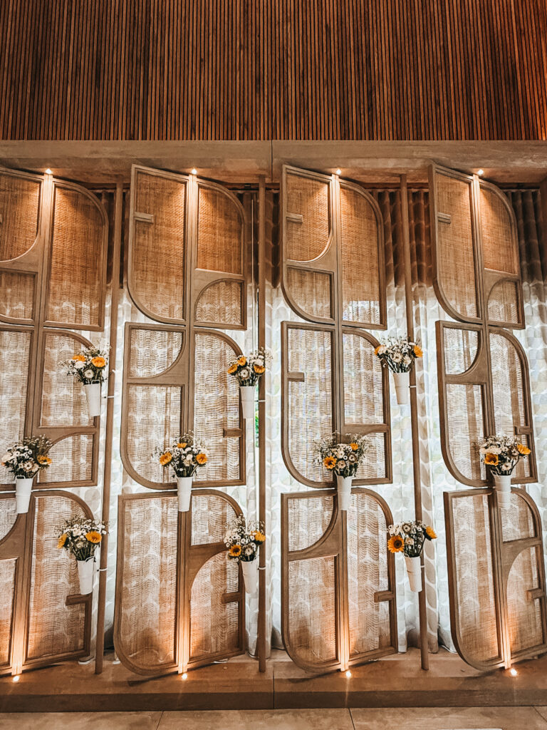 hotel Solea lobby features - This is our Bliss - new hotel across from legoland #carlsbadhotel #legoland
