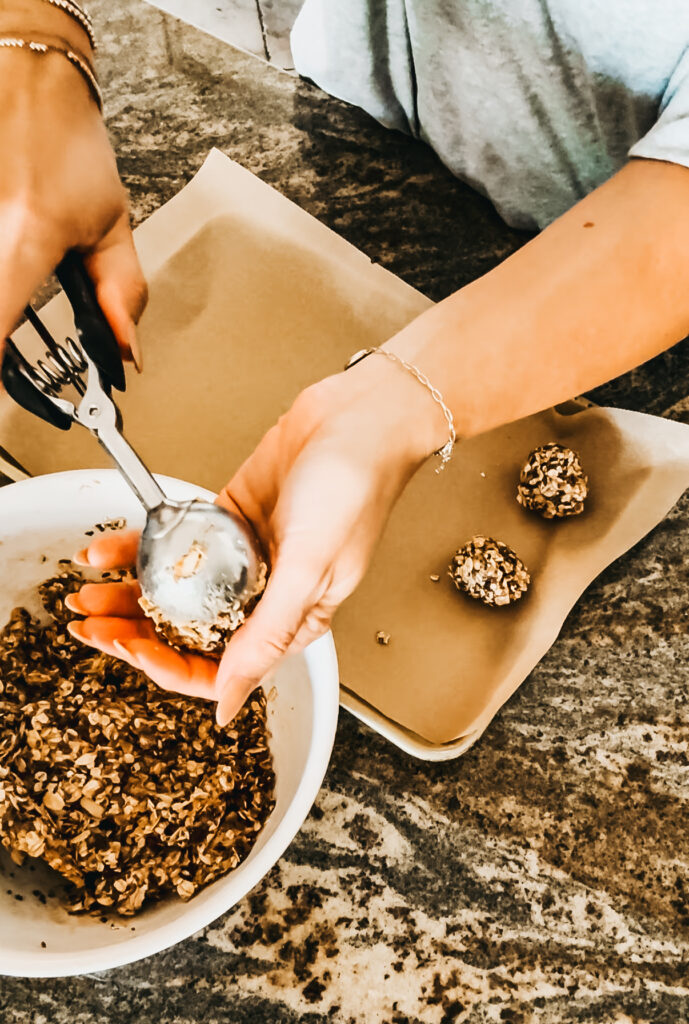 Day 11 of 12 Days of Back-to-School Prep: Peanut Butter Energy Balls
