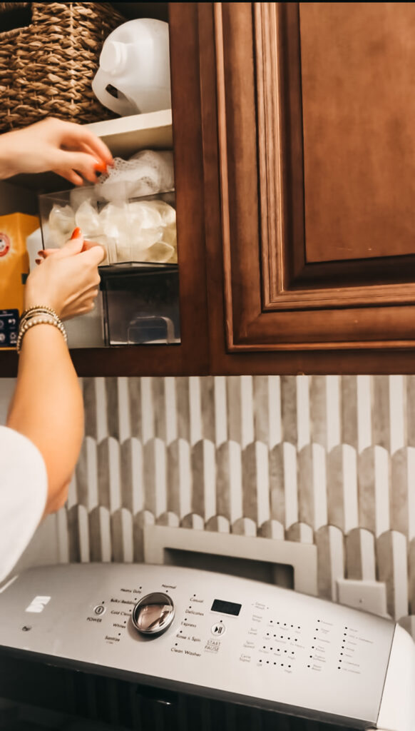 Day 5 of 12 Days of Back-to-School Prep: Wash the Lunchboxes